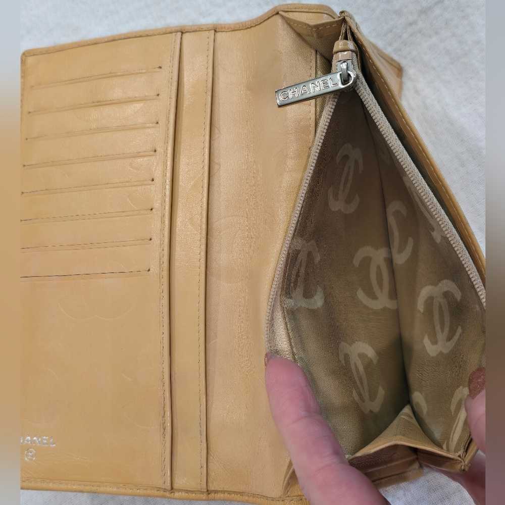Chanel Cambon Long Leather Wallet Beige Black CC Passport Travel Yen Case Clutch - Picture 9 of 16